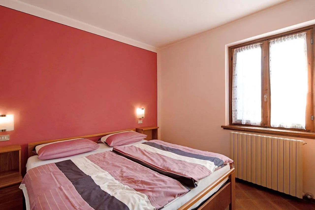 Chalet Meridiana Appartamento 4 Livigno Apartmán
